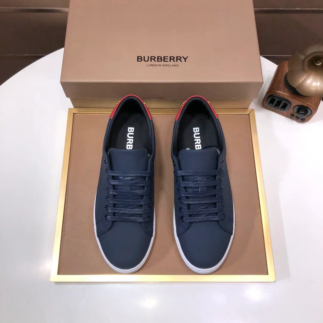 Men's shoes 💰480💰 [Burberry] (cowhide lining) classic low-top sneakers｜Imported cowhide with classic plaid fabric｜Cowhide lining｜Original outsole｜Fine workmanship and comfortable to wear Size: 38-44 (customized at 45)